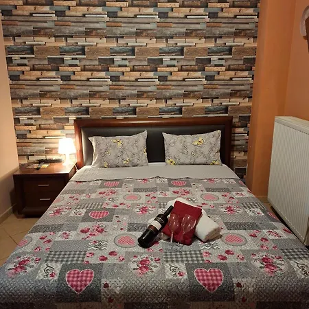 Andromache Apartament *